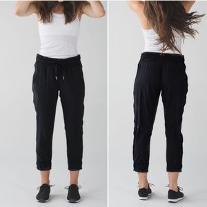 Lululemon black joggers sweatpants tearaway snap